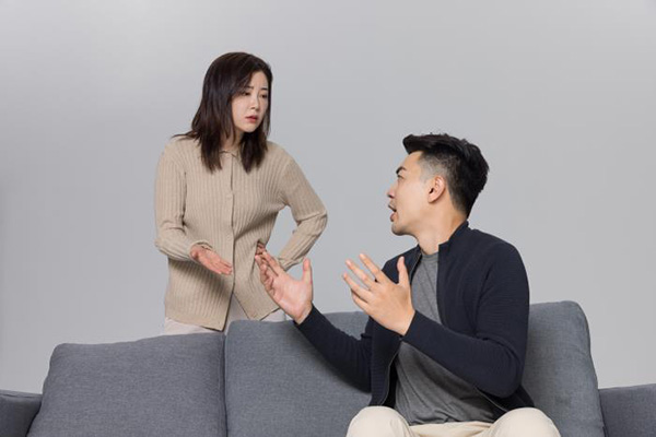 沈阳查婚内出轨公司发现男人出轨又不想离婚，真相或许你不知道来看看三个过来男人怎么么说